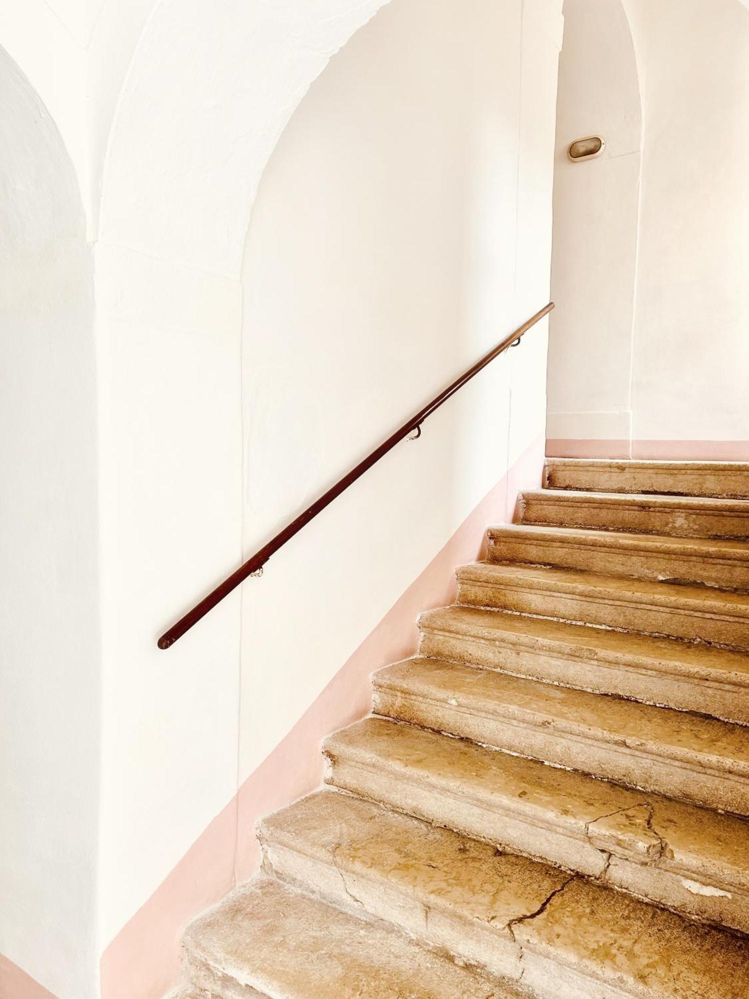 Althamer Palace Apartments Arco Bagian luar foto
